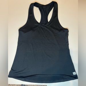 Vuori black tank size small